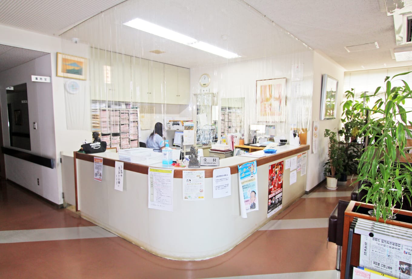 「島民の笑顔と日々の健康を守りたい」をモットーに、地域医療を支える江田島の有床診療所です。