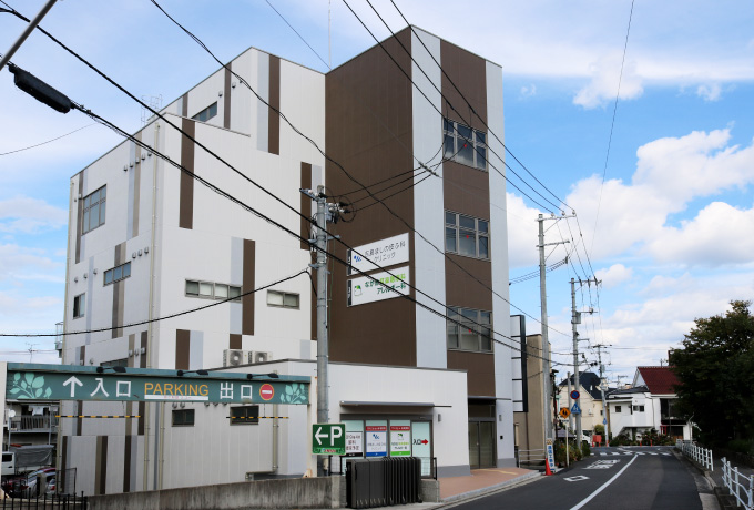 地域のみなさまに信頼される かかりつけ医を目指して。2018年11月に広島市中区吉島西に開院いたしました。