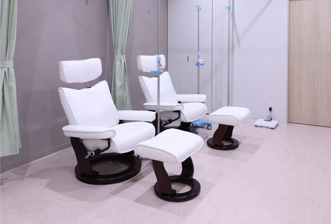 患者さんとのつながりを大切にし、愛され頼りにされるクリニックを目指します。