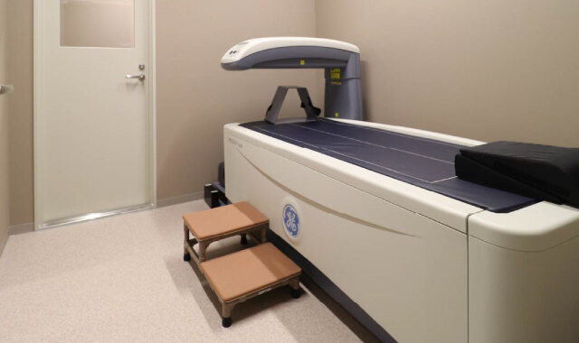 骨密度測定装置（DEXA）